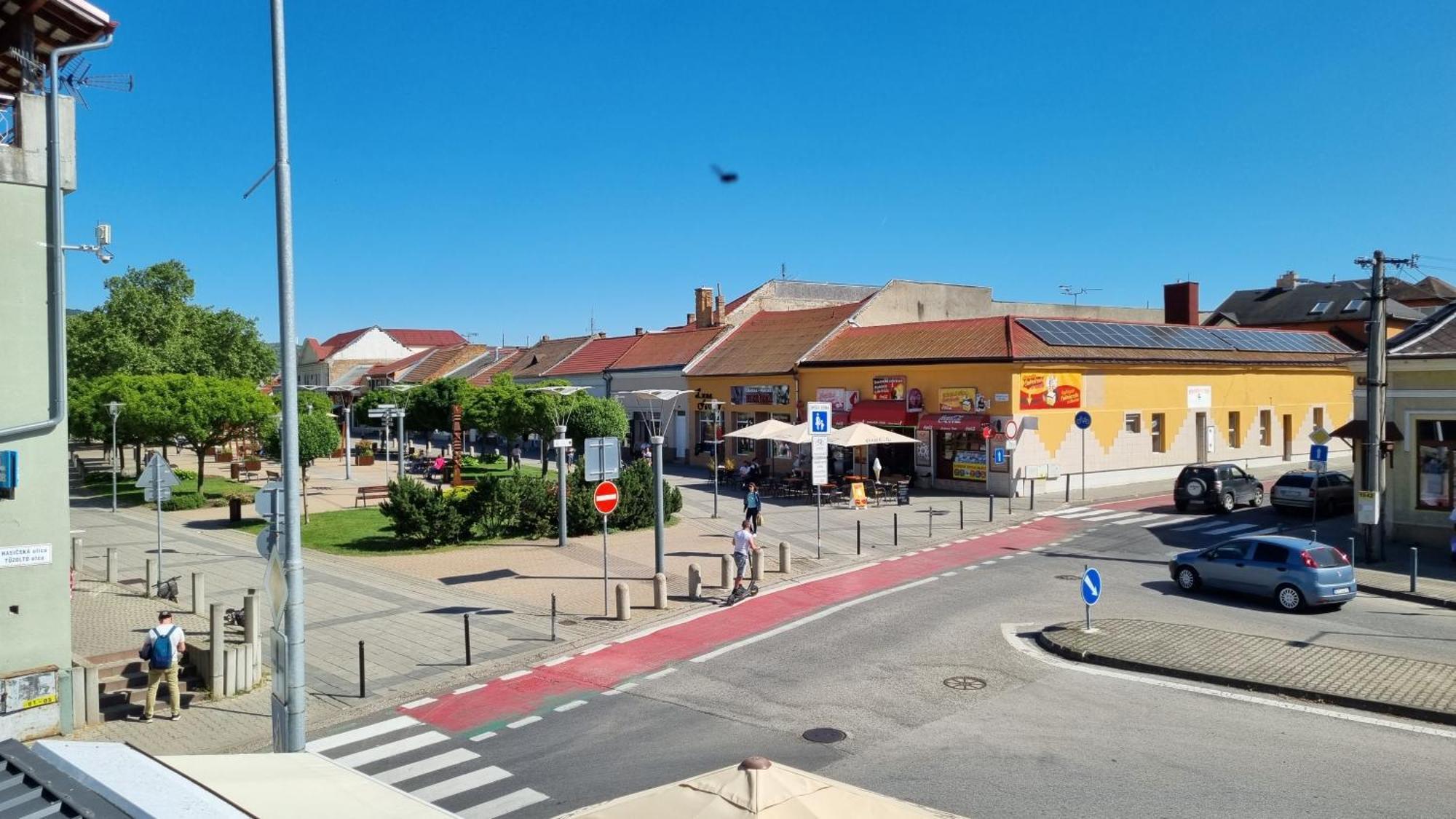 Elite Pension Štúrovo Exteriör bild