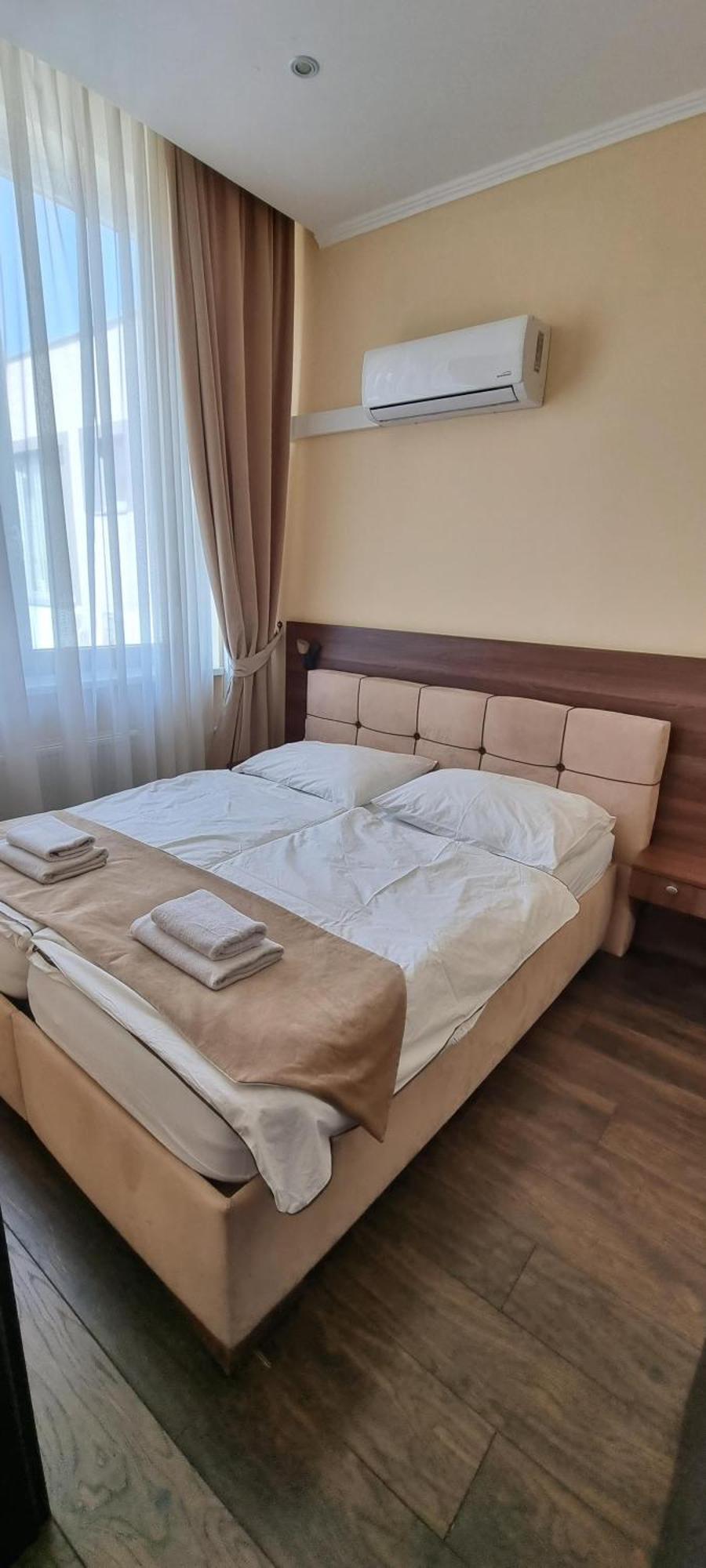 Elite Pension Štúrovo Exteriör bild