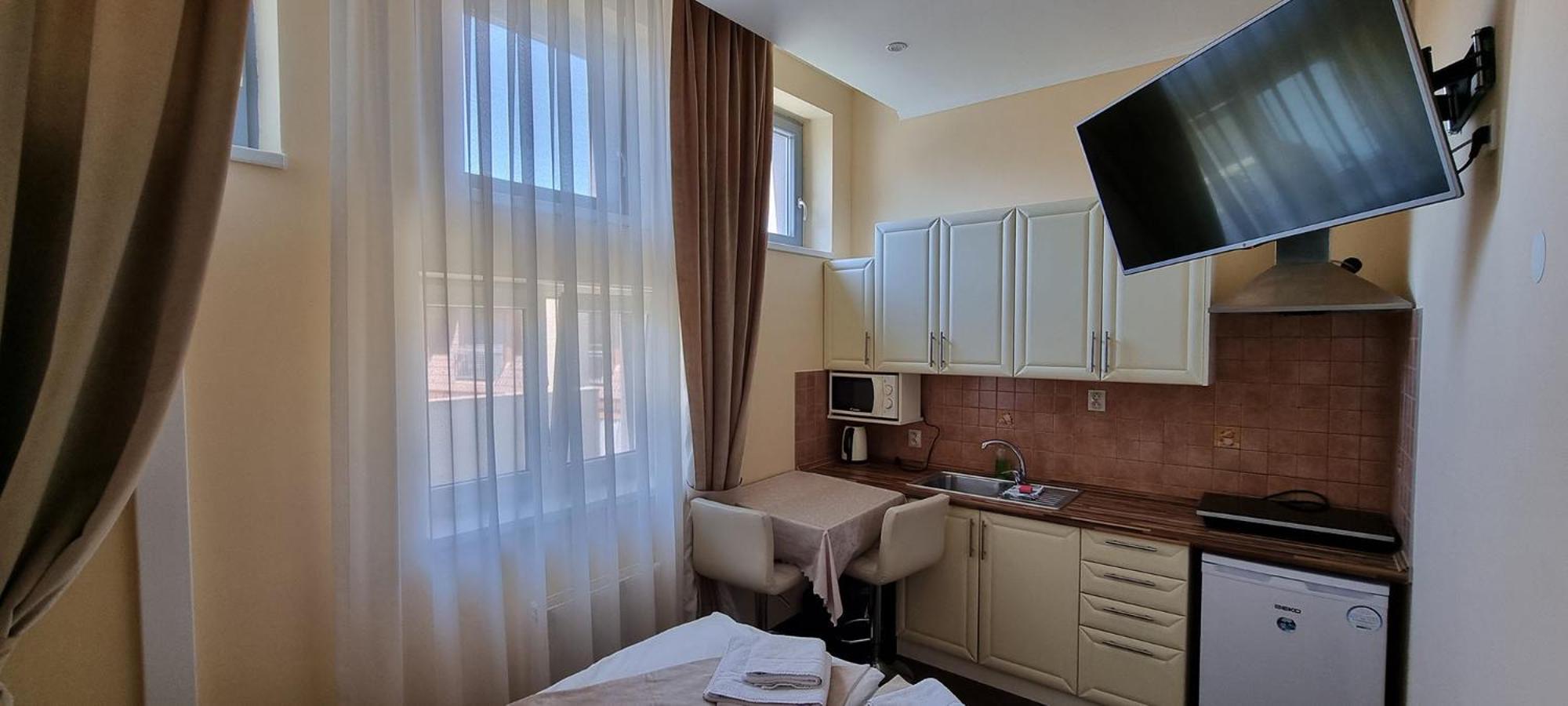 Elite Pension Štúrovo Exteriör bild