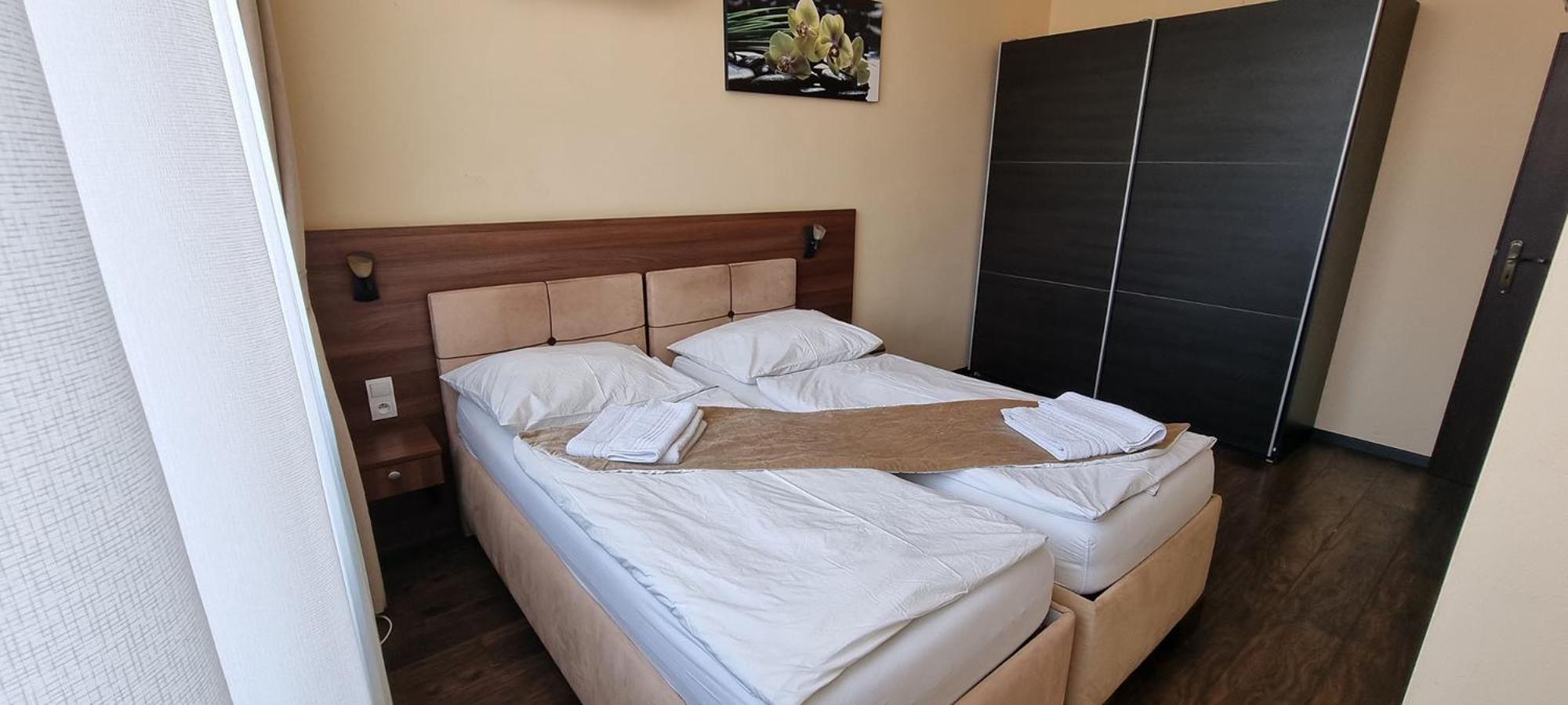 Elite Pension Štúrovo Exteriör bild